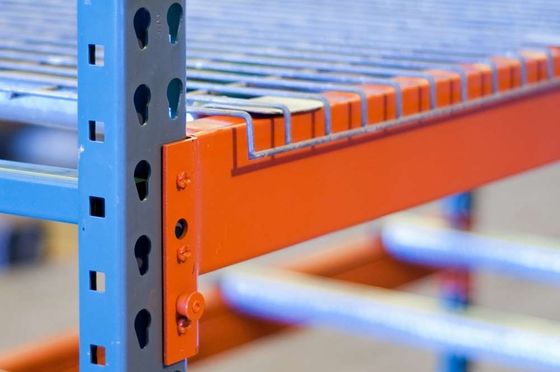 Teardrop Heavy Duty Steel Selective Pallet Racking System dla rozwiązań magazynowych